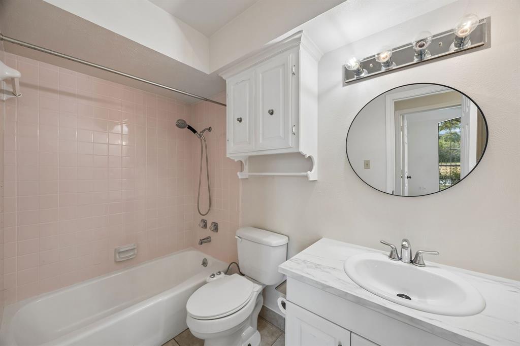 10123 Candlebrook Drive, Dallas, TX 75243