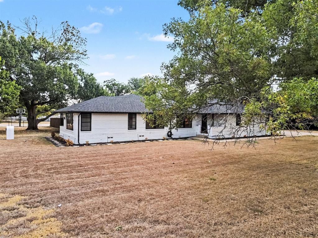 1405 N Buckner Boulevard, Dallas, TX 75218