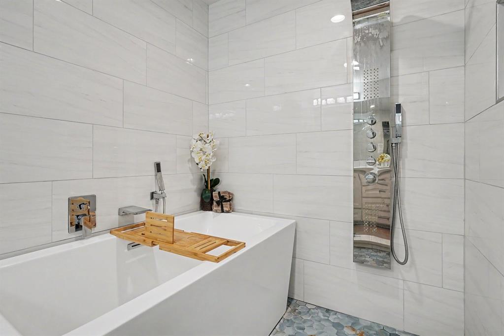 1405 N Buckner Boulevard, Dallas, TX 75218