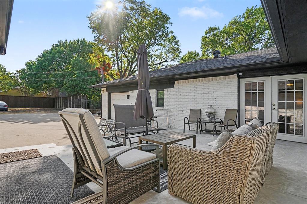 1405 N Buckner Boulevard, Dallas, TX 75218