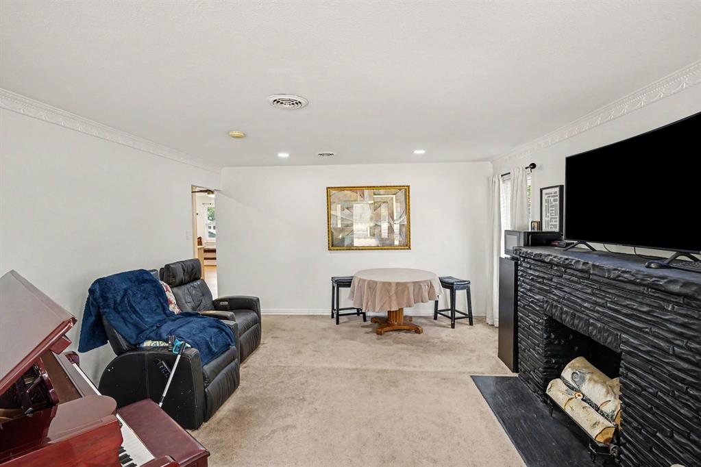 1405 N Buckner Boulevard, Dallas, TX 75218