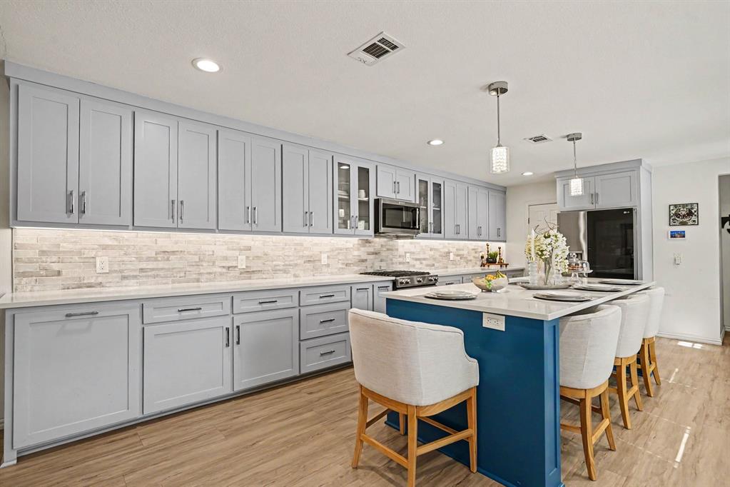 1405 N Buckner Boulevard, Dallas, TX 75218 1405 N Buckner Boulevard, Dallas, TX 75218