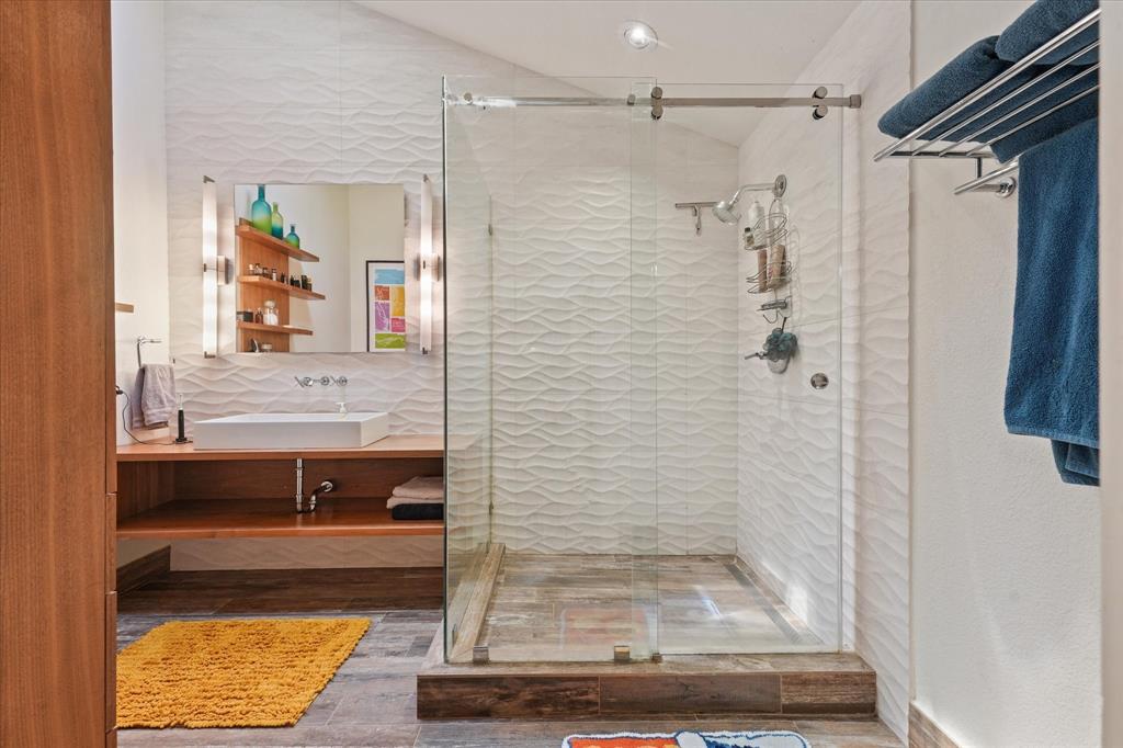 18040 Midway Road, #225, Dallas, TX 75287