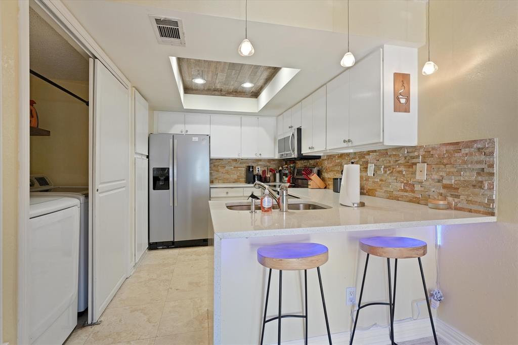 18040 Midway Road, #225, Dallas, TX 75287 18040 Midway Road, #225, Dallas, TX 75287