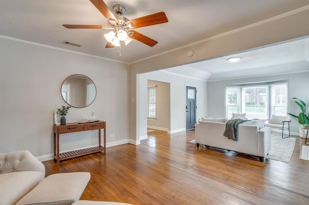 303 Harbin Avenue, Waxahachie, TX 75165