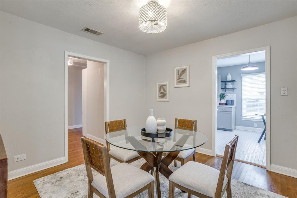 303 Harbin Avenue, Waxahachie, TX 75165