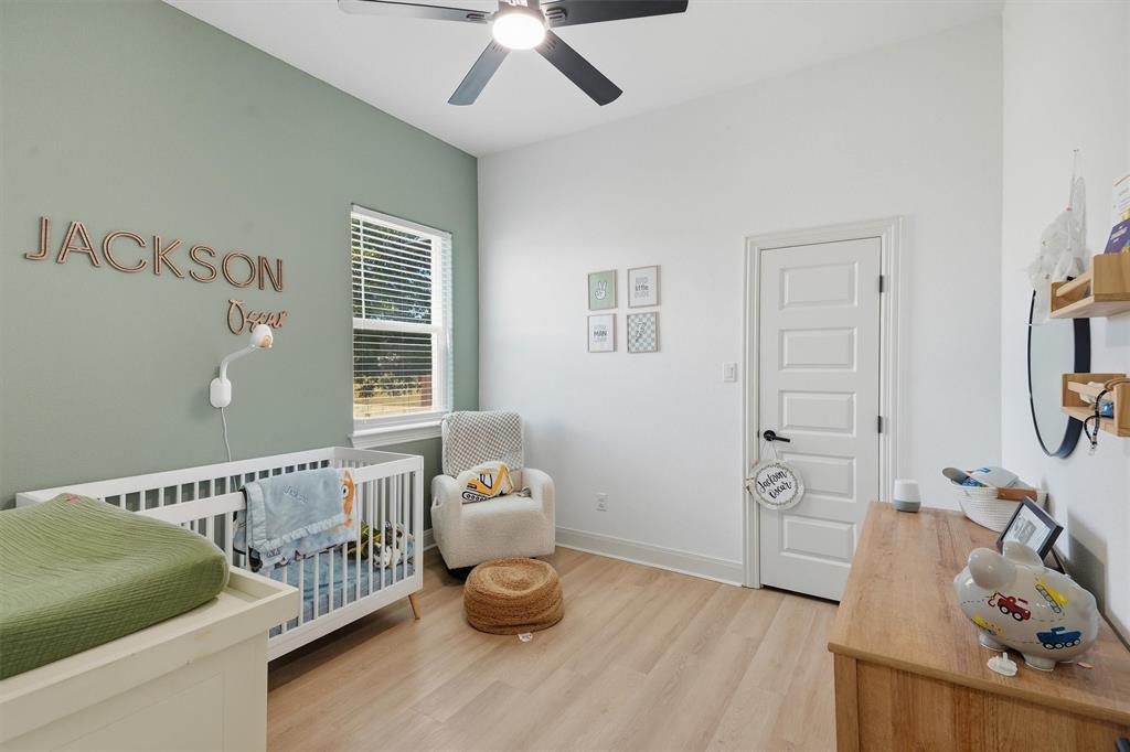 2181 Middlewood Circle, Granbury, TX 76049
