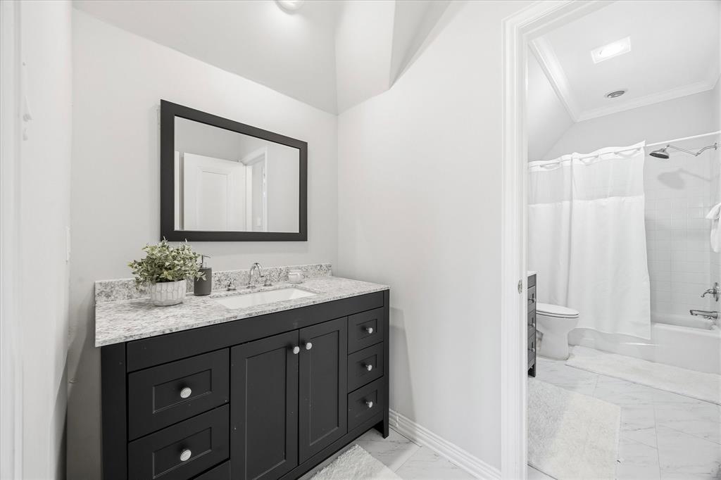 5024 Hummingbird Lane, Plano, TX 75093