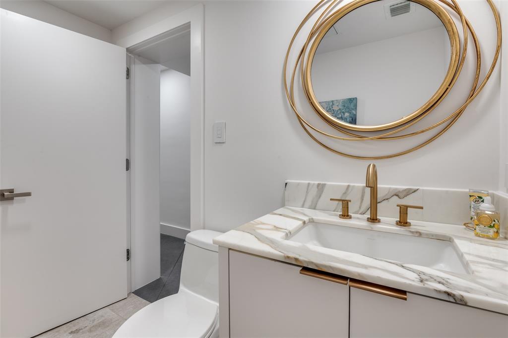 6211 W Northwest Highway, #601, Dallas, TX 75225