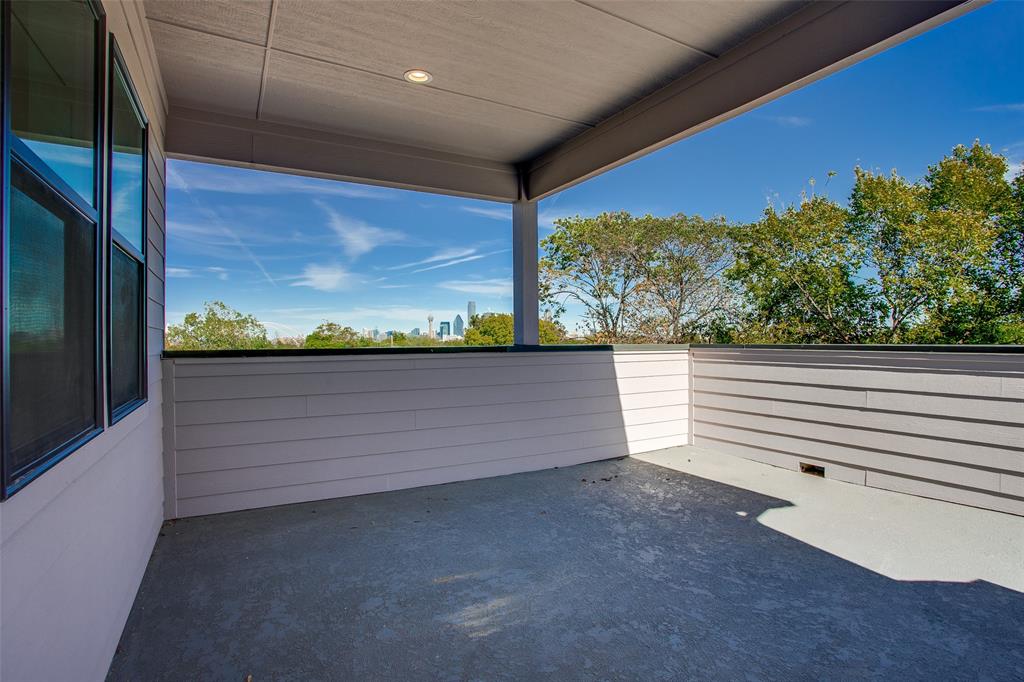 424 N Denver Street, Dallas, TX 75203