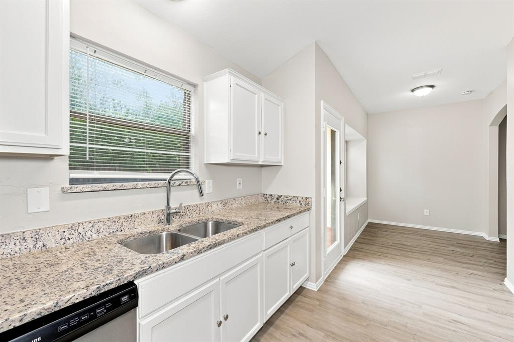 130 Creek Cove Drive, Dallas, TX 75217