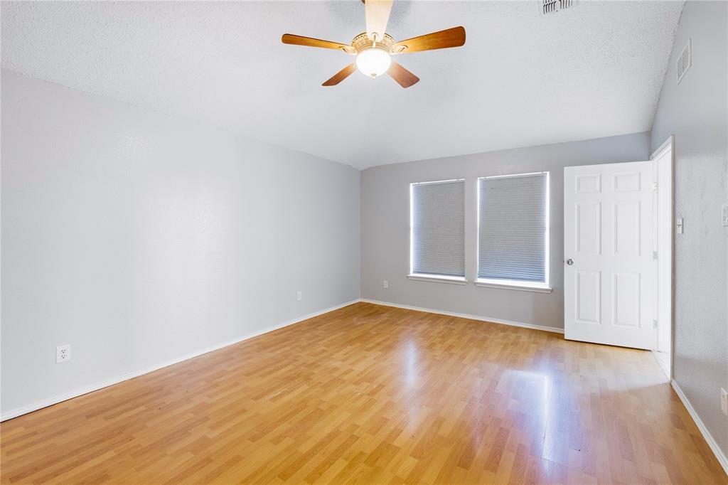 5666 Hunters Bend Lane, Dallas, TX 75249