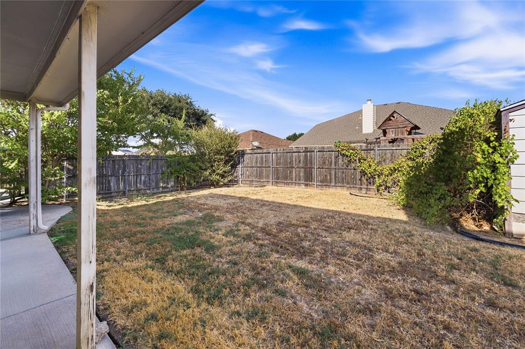 5666 Hunters Bend Lane, Dallas, TX 75249