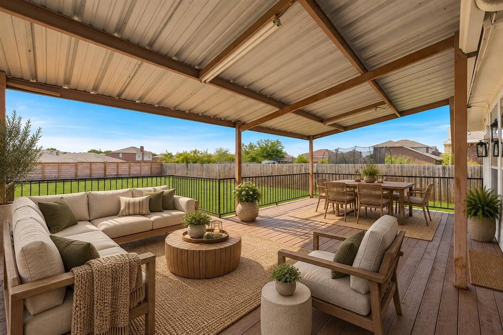 914 Hitchcock Circle, Duncanville, TX 75137