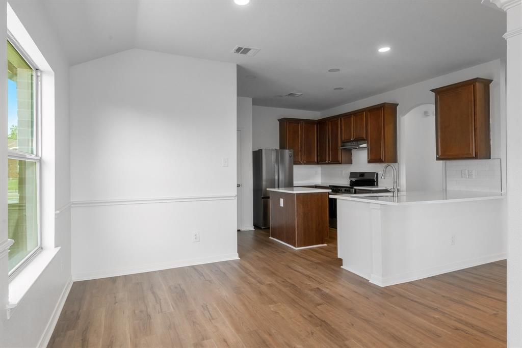 914 Hitchcock Circle, Duncanville, TX 75137