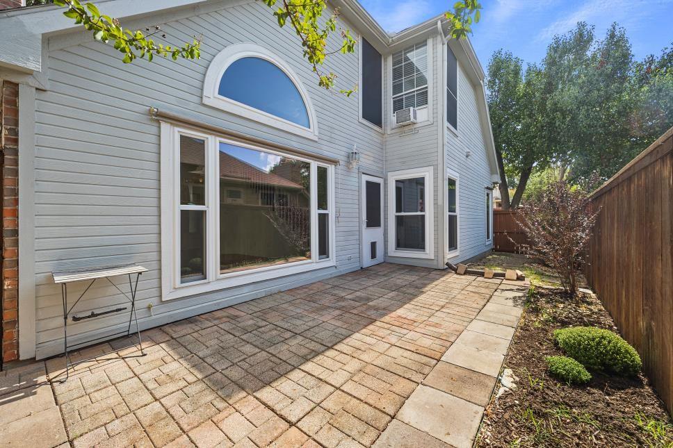 800 Fallen Leaf Court, Irving, TX 75063