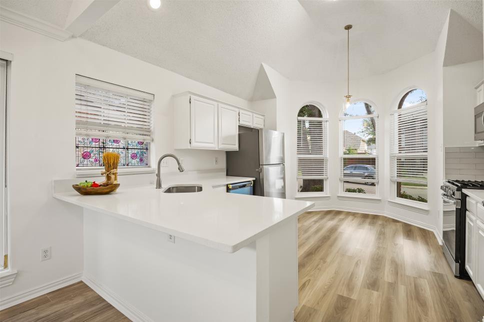 800 Fallen Leaf Court, Irving, TX 75063
