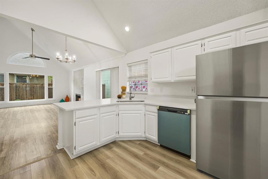 800 Fallen Leaf Court, Irving, TX 75063