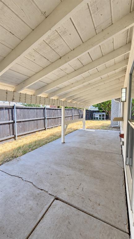 8508 Londonderry Lane, Dallas, TX 75228