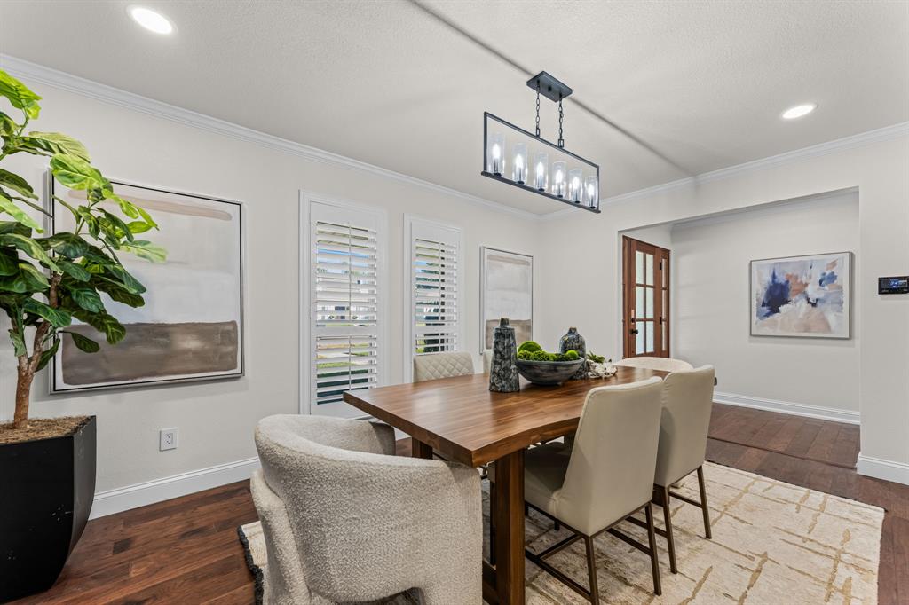 3946 Candlenut Lane, Dallas, TX 75244