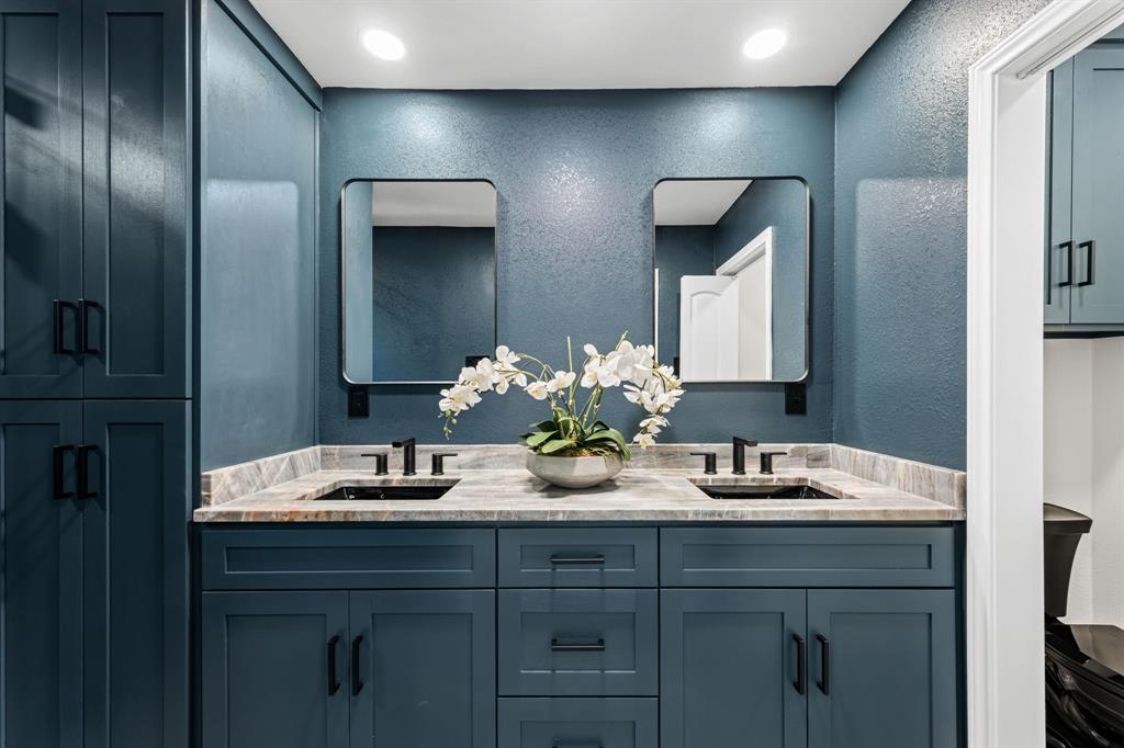 3946 Candlenut Lane, Dallas, TX 75244