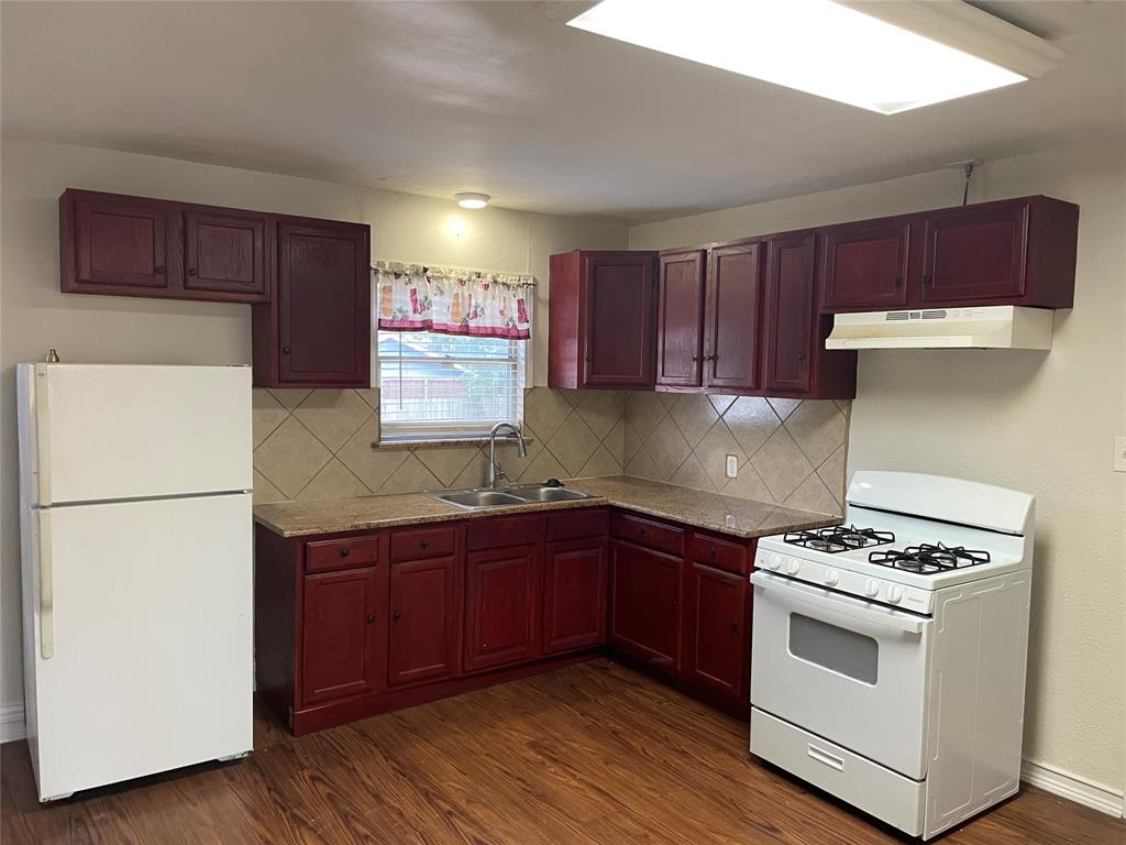 1512 Hilltop Drive, Garland, TX 75042 1512 Hilltop Drive, Garland, TX 75042