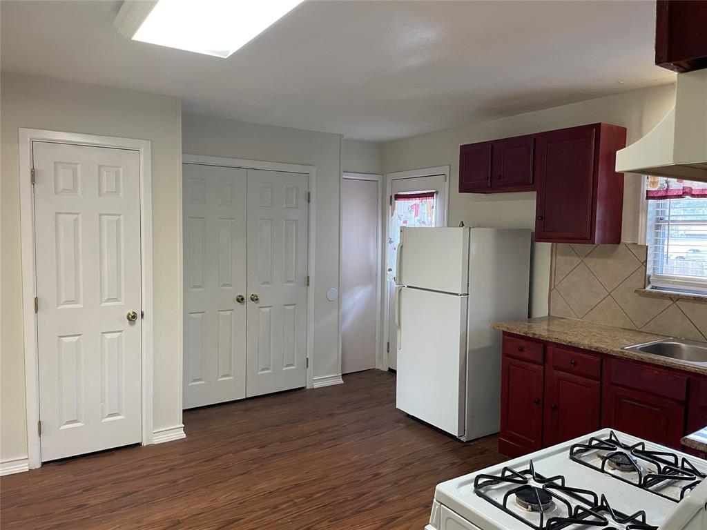 1512 Hilltop Drive, Garland, TX 75042