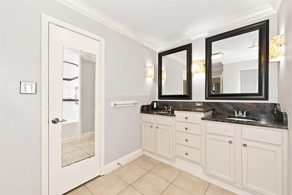 1901 Creek Wood Court, Irving, TX 75060