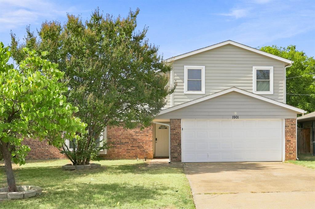 1901 Creek Wood Court, Irving, TX 75060