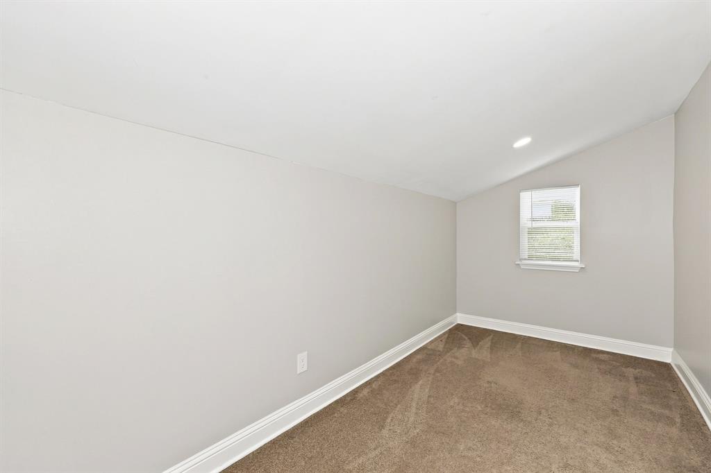 1901 Creek Wood Court, Irving, TX 75060