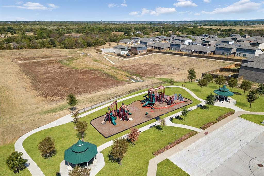 618 Arlington Park Court, Seagoville, TX 75159