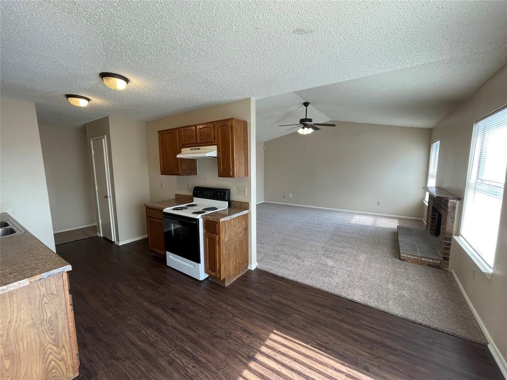 1204 Ross Lane, Seagoville, TX 75159 1204 Ross Lane, Seagoville, TX 75159