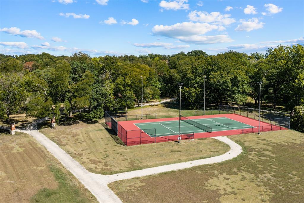 235 Settlers Creek Trail, Woodway, TX 76712
