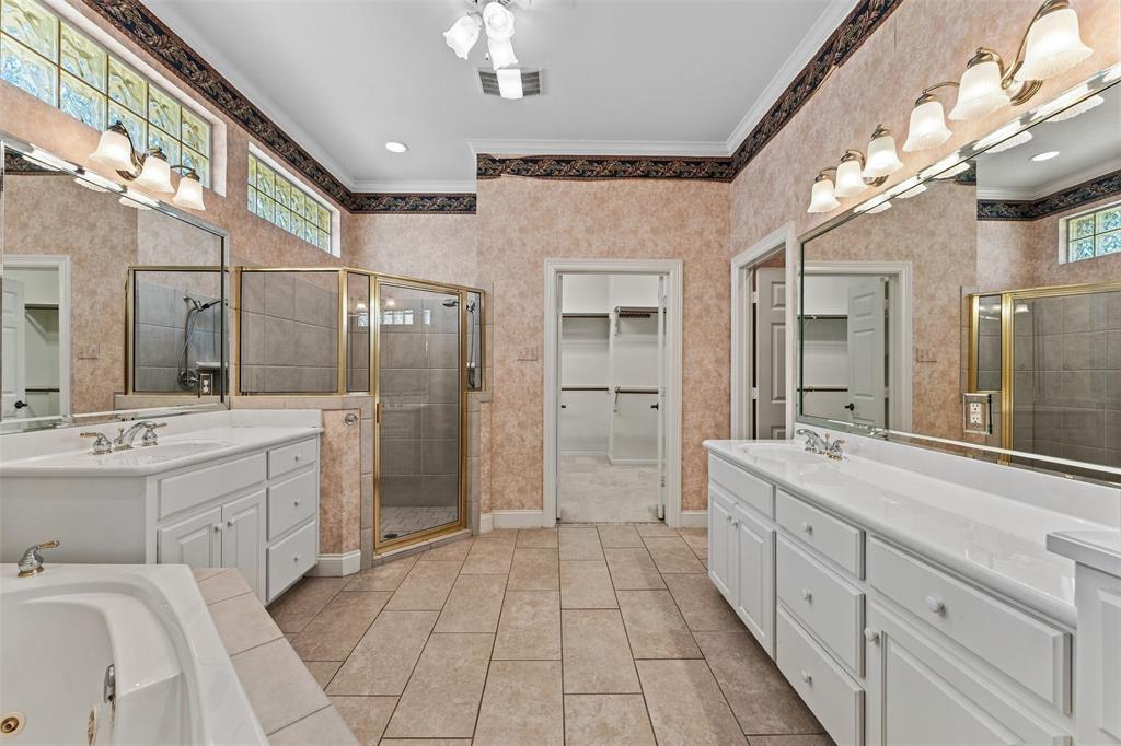 235 Settlers Creek Trail, Woodway, TX 76712