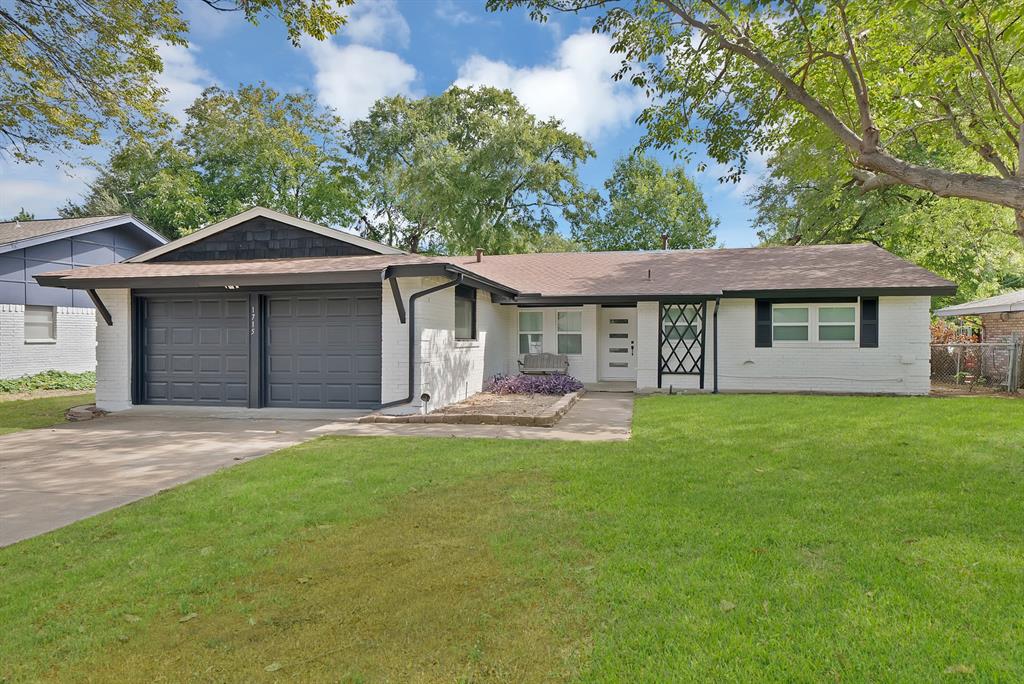 1715 Bradford Drive, Arlington, TX 76010