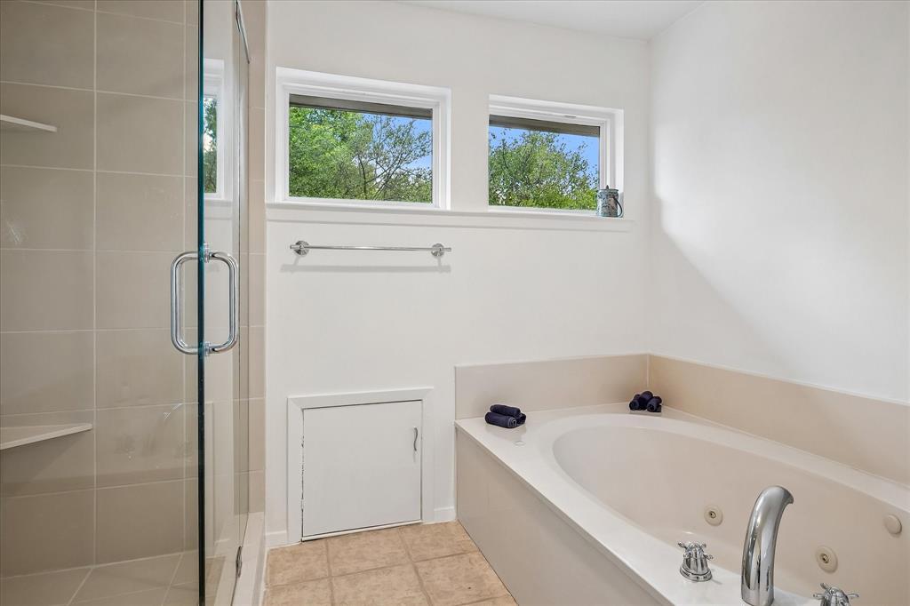 12466 Montego Plaza, Dallas, TX 75230