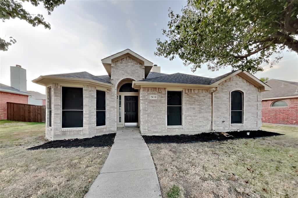 7410 Airline Drive, Rowlett, TX 75089