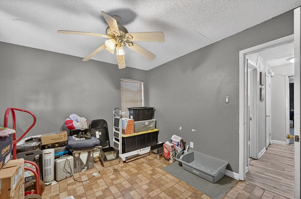 3320 Shorewood Drive, Mesquite, TX 75150