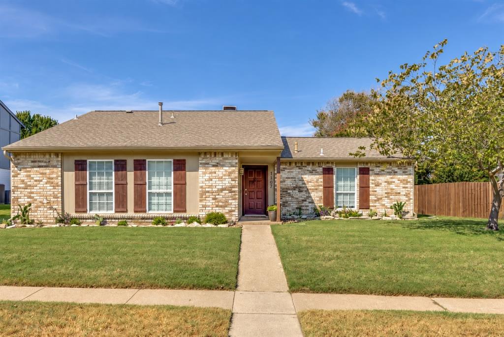 1107 Elk Grove Drive, Richardson, TX 75081