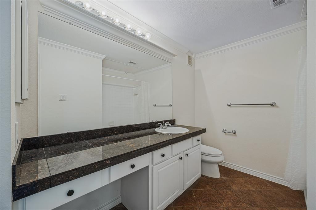 2524 Preston Road, #206, Plano, TX 75093