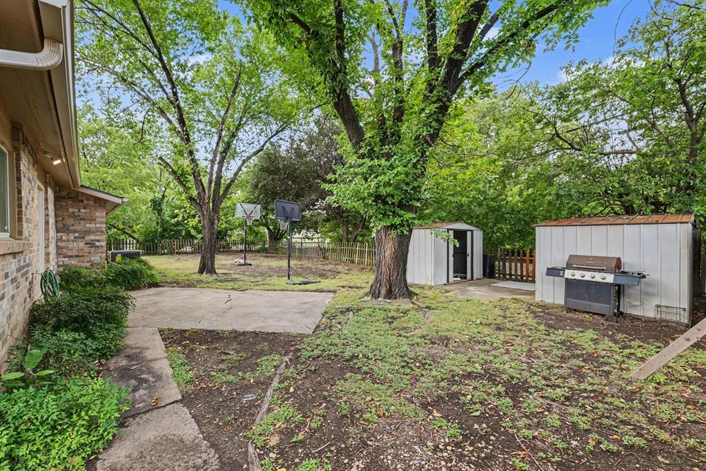 3001 Harvard Street N, Irving, TX 75062