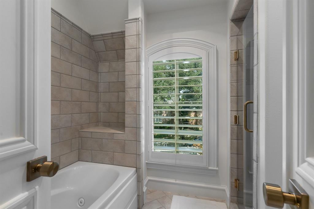 5660 Prestwick Lane, Dallas, TX 75252