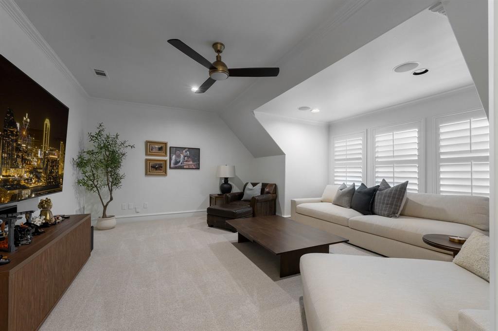 5660 Prestwick Lane, Dallas, TX 75252
