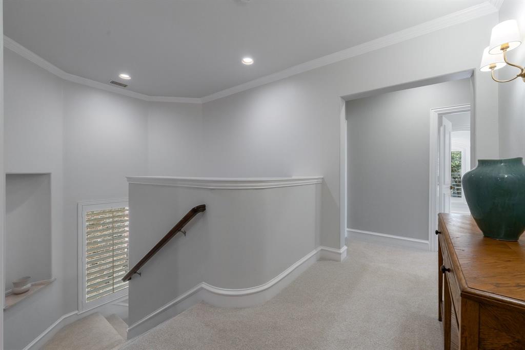 5660 Prestwick Lane, Dallas, TX 75252