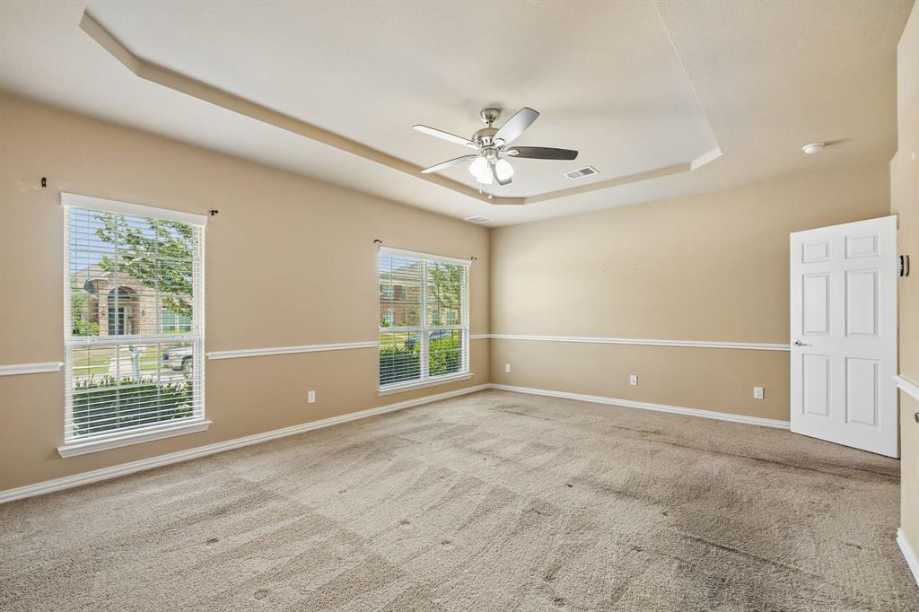 100 Spruce Street, Red Oak, TX 75154