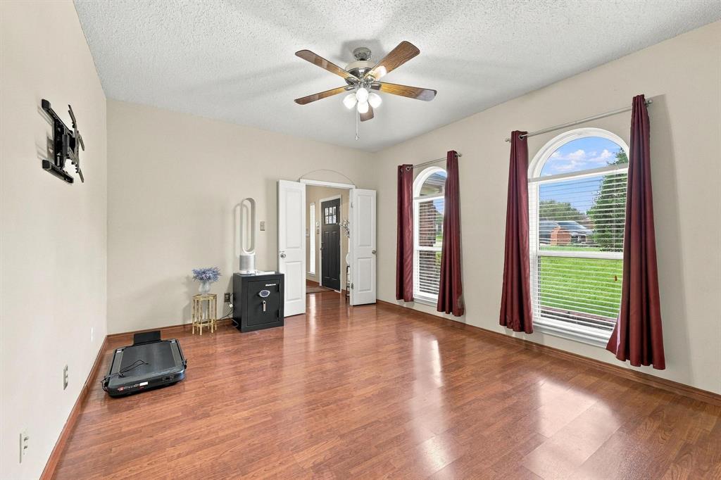 2506 Barger Court, Sachse, TX 75048