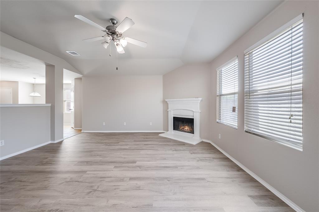 105 Rambling Way, Forney, TX 75126