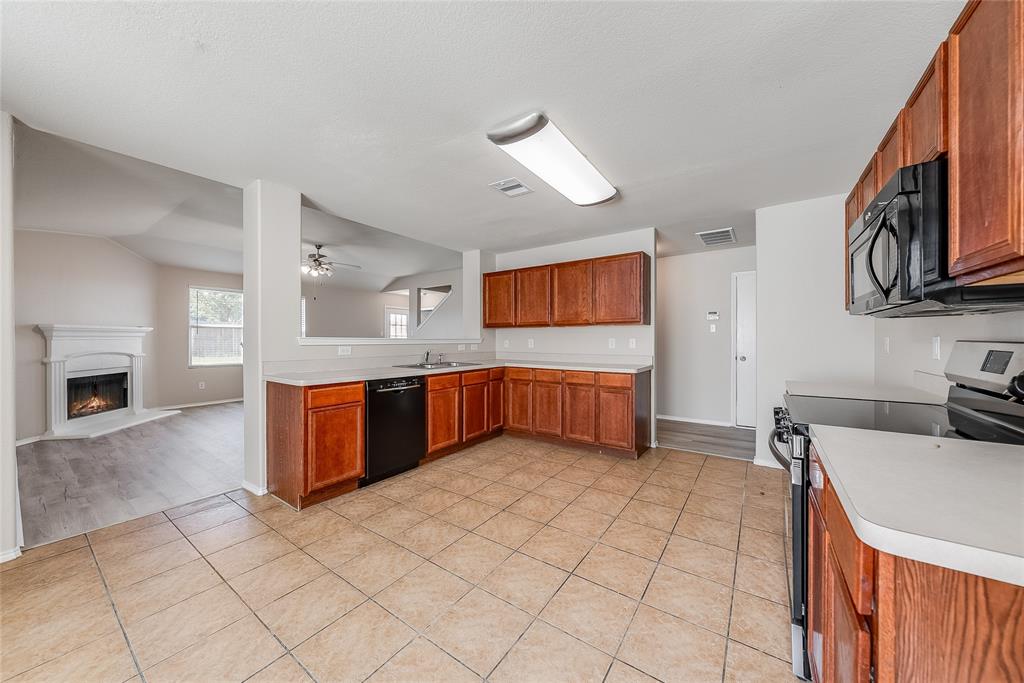 105 Rambling Way, Forney, TX 75126