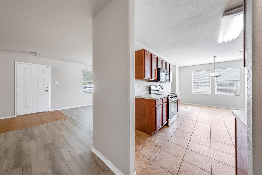 105 Rambling Way, Forney, TX 75126