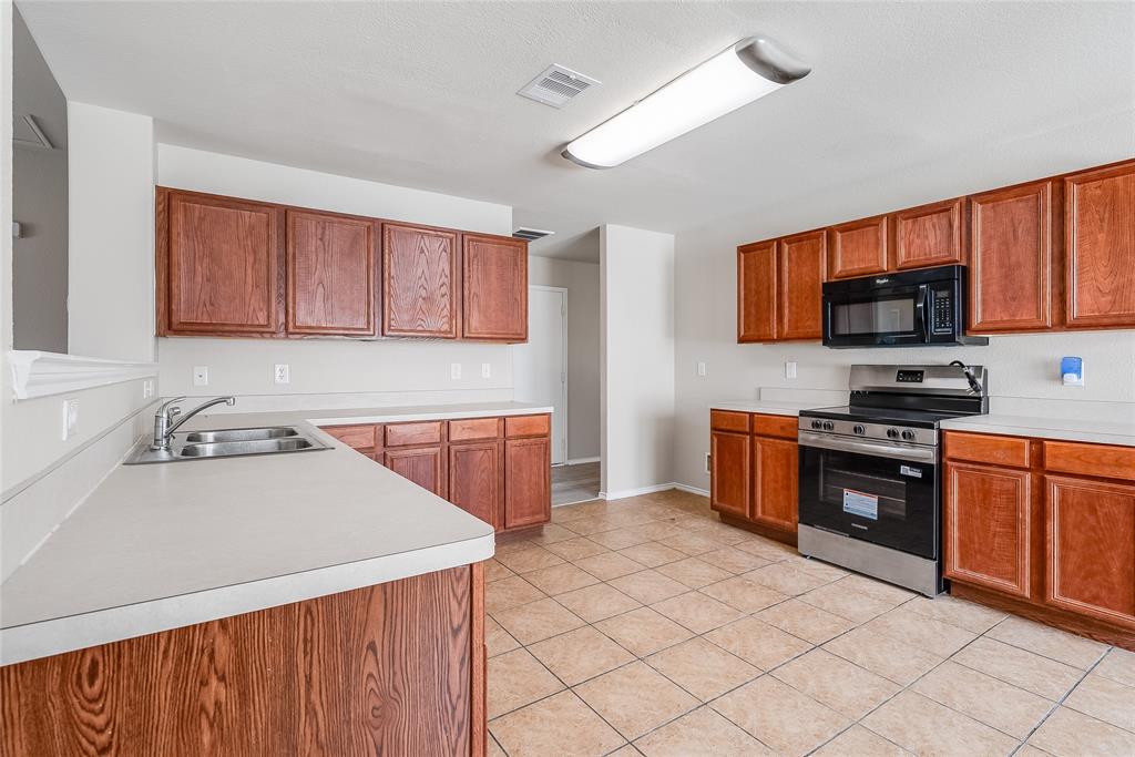 105 Rambling Way, Forney, TX 75126